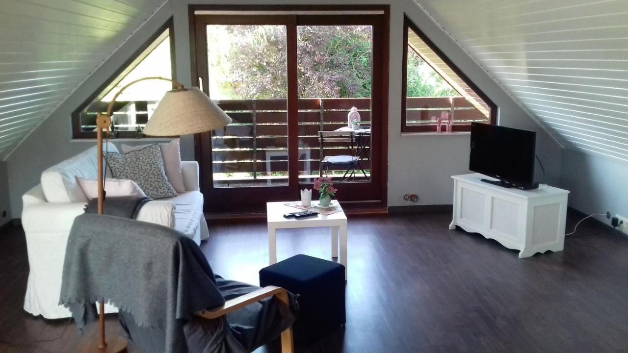 Ferienwohnung-Ostseestrand-In-Stein-Bei-Laboe Stein  Extérieur photo